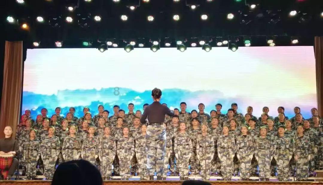 逃离森林小房