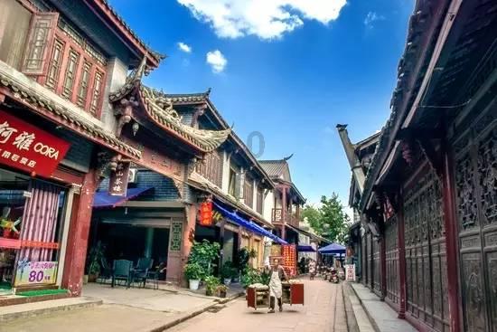 火树银花不夜天!南京街头张灯结彩年味浓